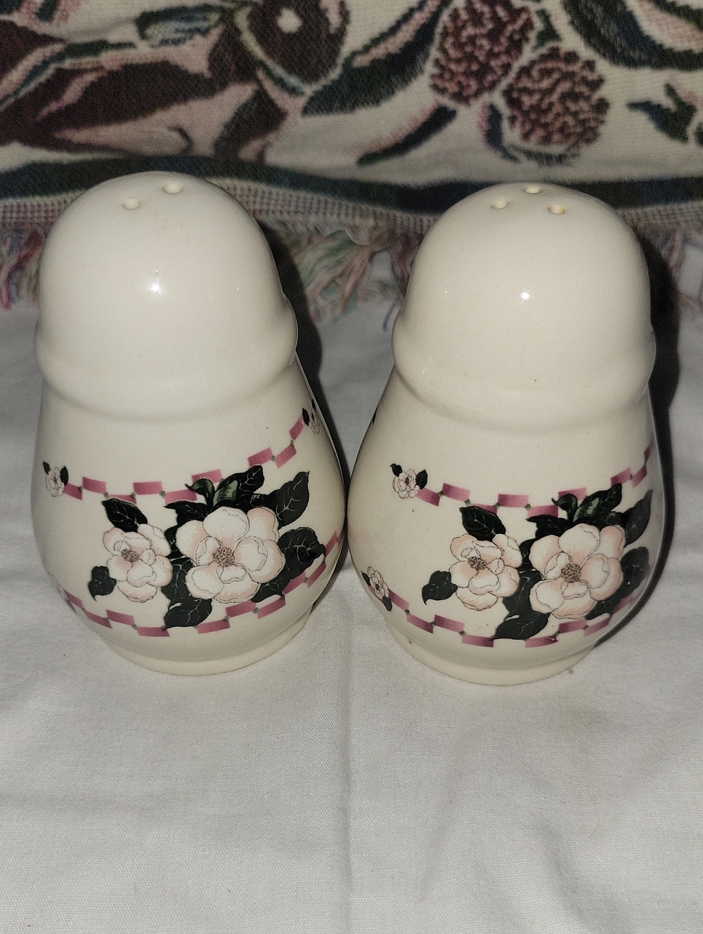 Cream Floral Salt and Pepper Shakers by Home Accents Decor - Pink Rose Pattern